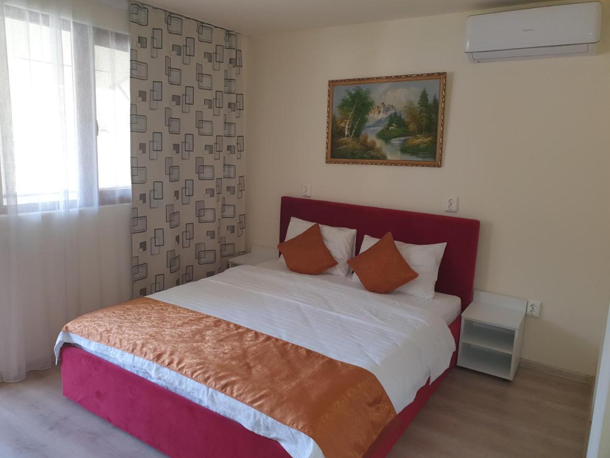 Pension Cuibul Viselor เบยเล เฮร์คูลาเน ภายนอก รูปภาพ