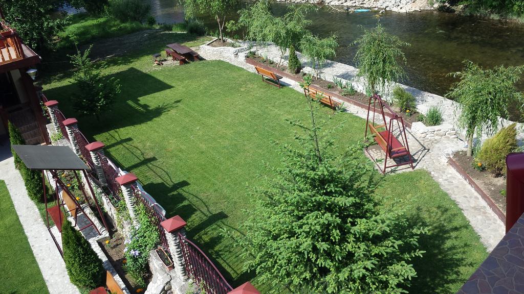 Pension Cuibul Viselor เบยเล เฮร์คูลาเน ภายนอก รูปภาพ