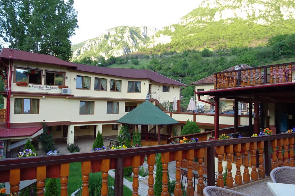 Pension Cuibul Viselor เบยเล เฮร์คูลาเน ภายนอก รูปภาพ